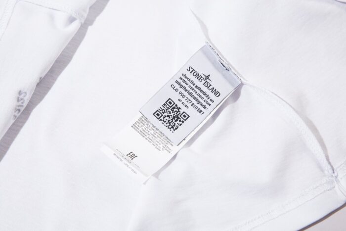 T-shirt - Image 11