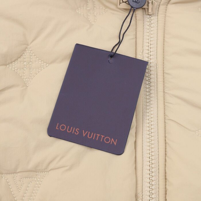 Jacket - Image 4