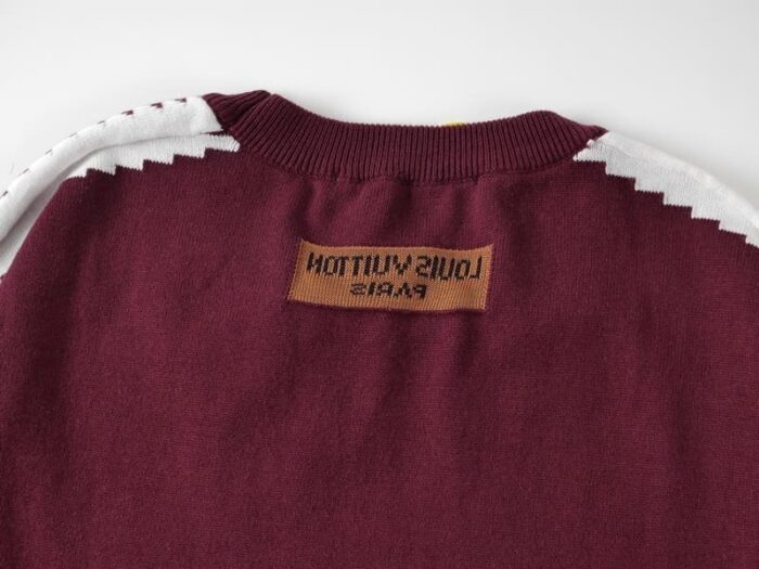 T-shirt - Image 9