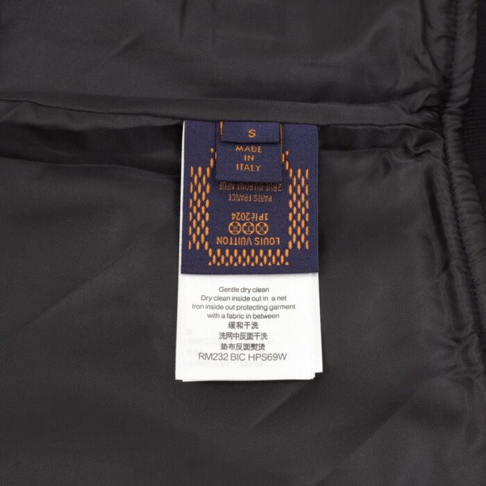 Jacket - Image 8