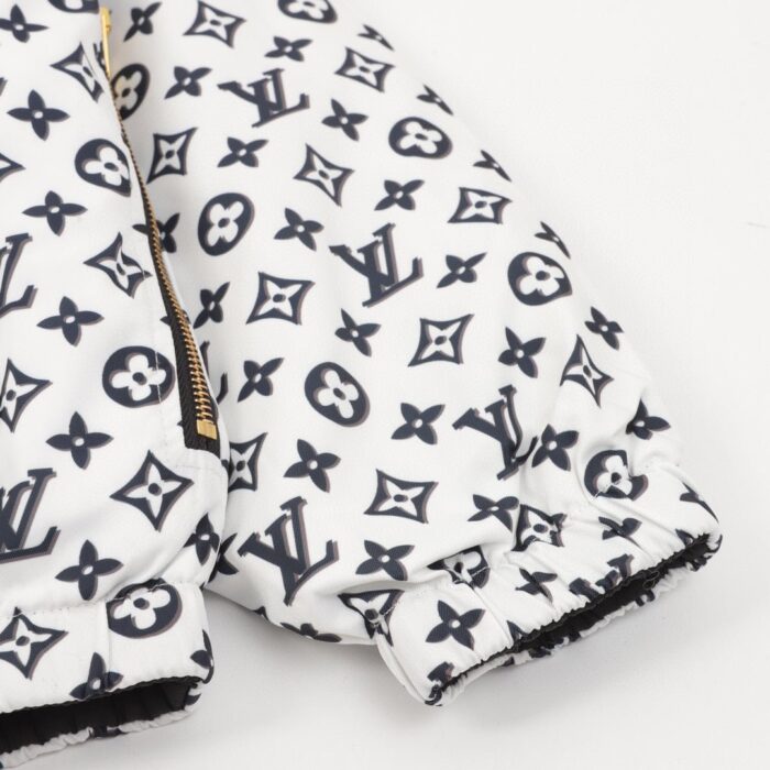 Jacket - Image 10