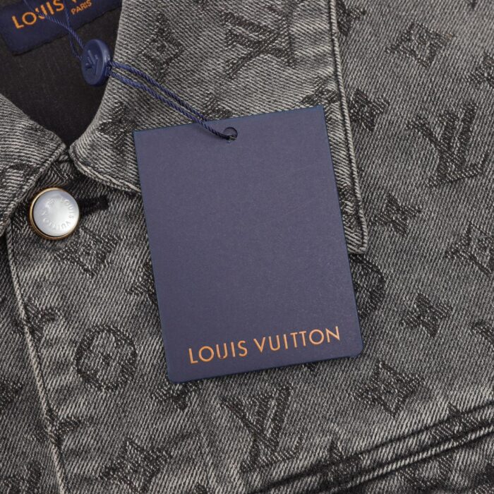 Jacket - Image 4