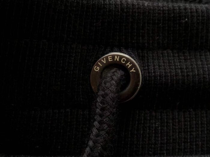 Shorts - Image 4