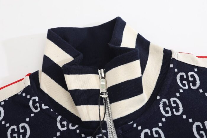 Tracksuit - Image 3