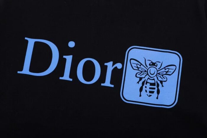T-shirt - Image 4