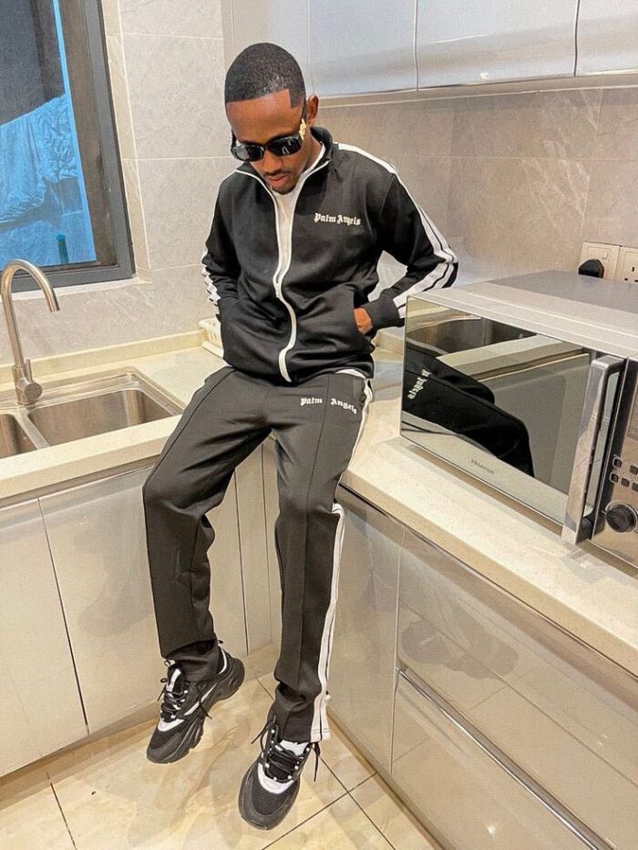 Tracksuit - Image 7