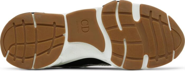 B22 ‘WHITE BLACK GUM’ - Image 4