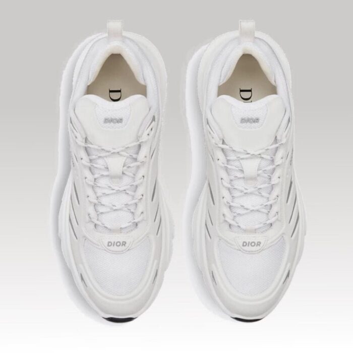 B44 - Image 4