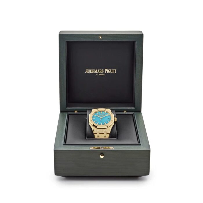 Royal Oak Selfwinding 15550BA.OO.1356BA.01 Yellow Gold Blue Turquoise Dial - Image 2