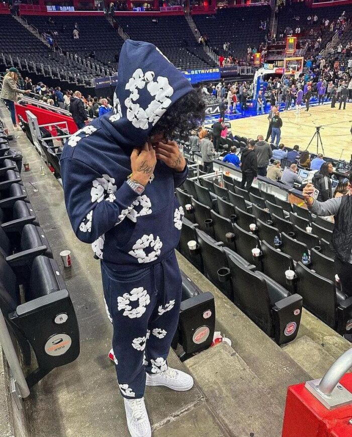 Tracksuit - Image 6