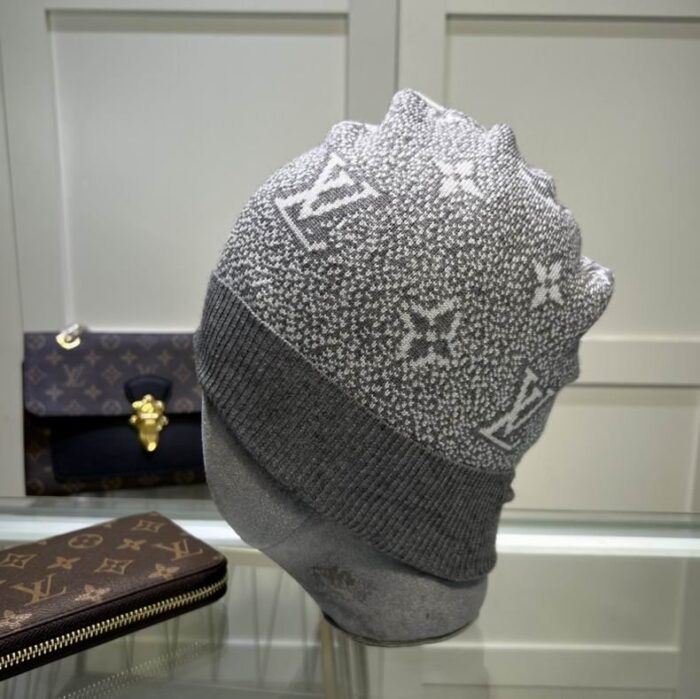 Beanie - Image 4