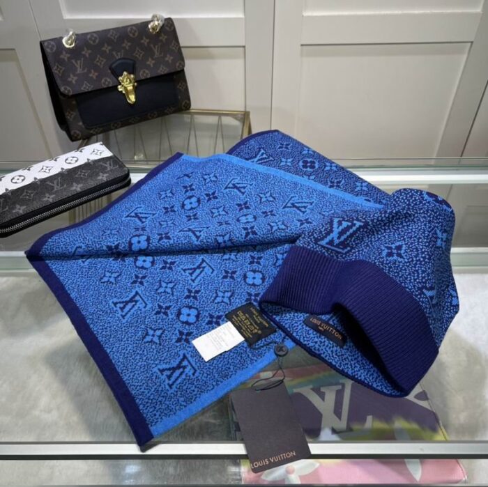 Beanie + Scarf - Image 4