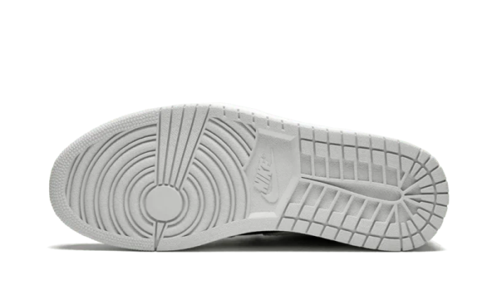 Neutral Gray Hyper Crimson - Image 4