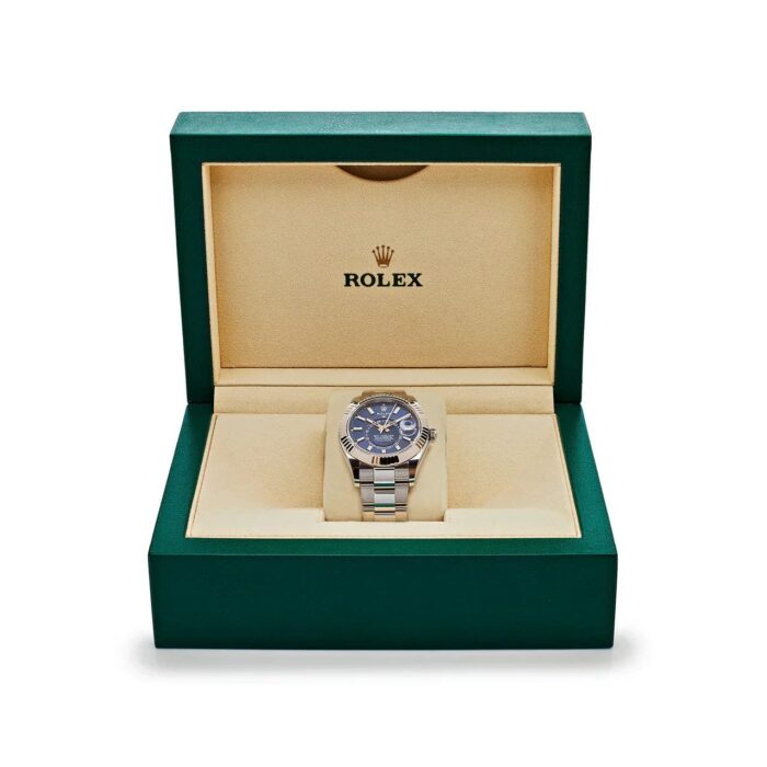 Sky-Dweller 336934 Steel Blue Dial Oyster (2024) - Image 2