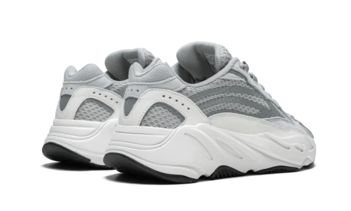700 V2 Static - Image 3