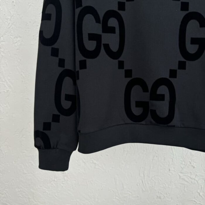 Tracksuit - Image 14