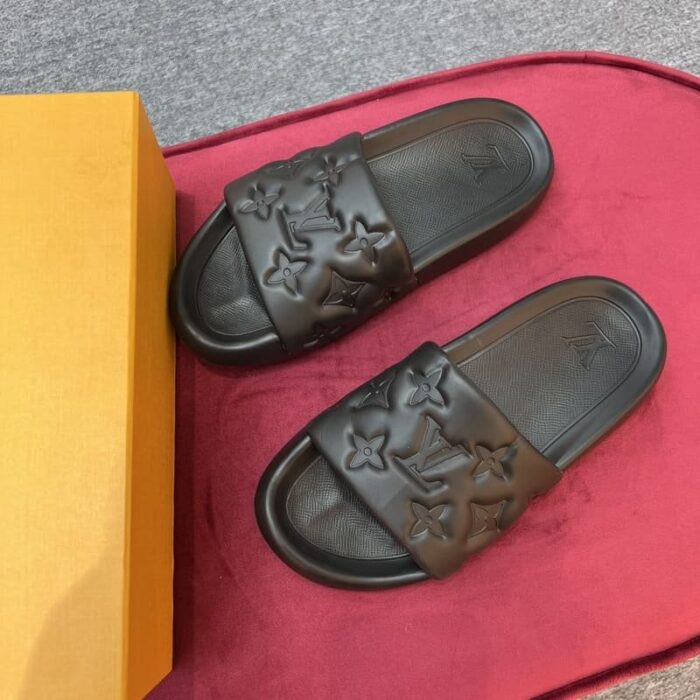 Slippers - Image 6