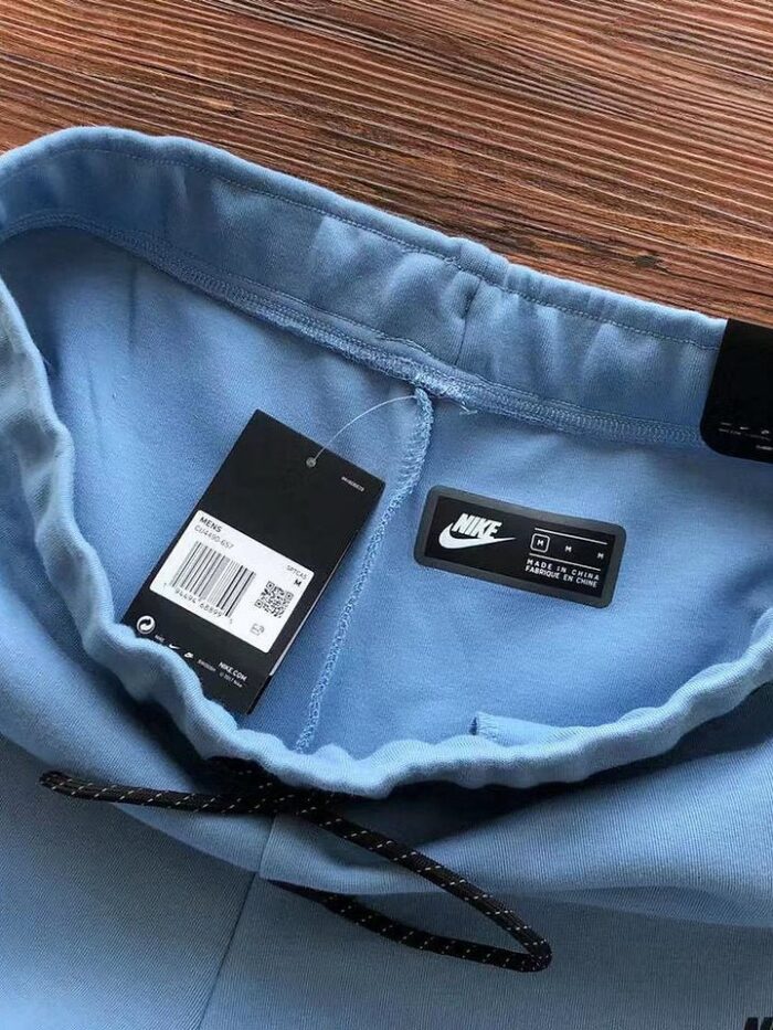 Tech Fleece - Image 4