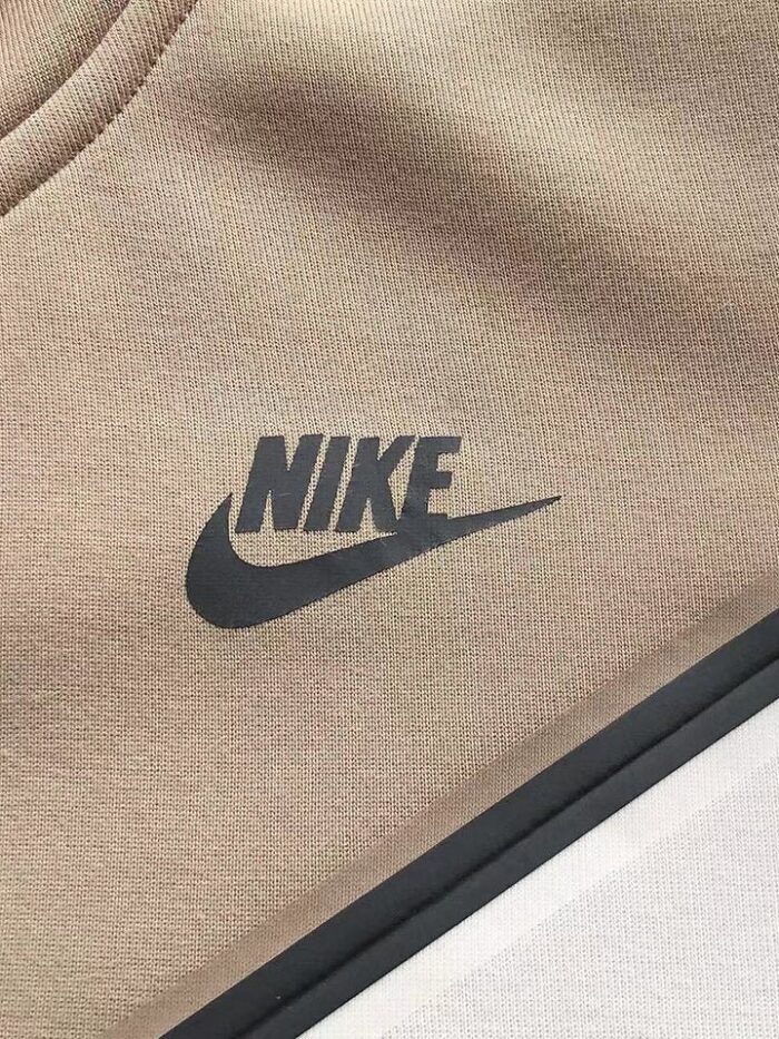 Tech Fleece - Image 5