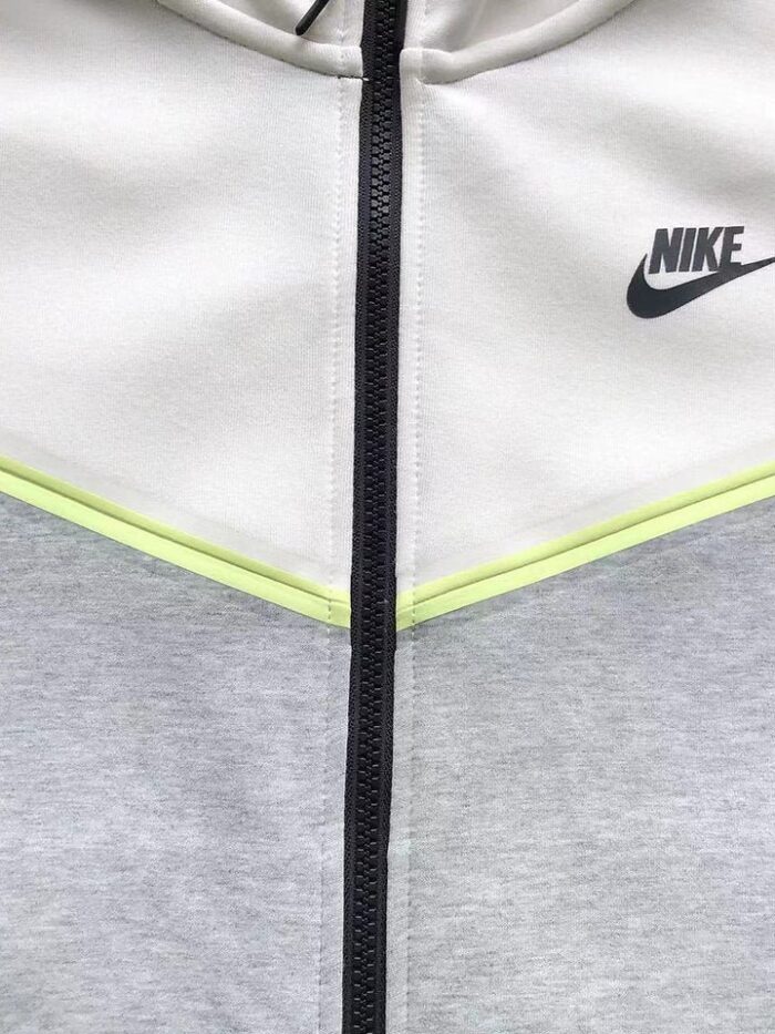 Tech Fleece - Image 2