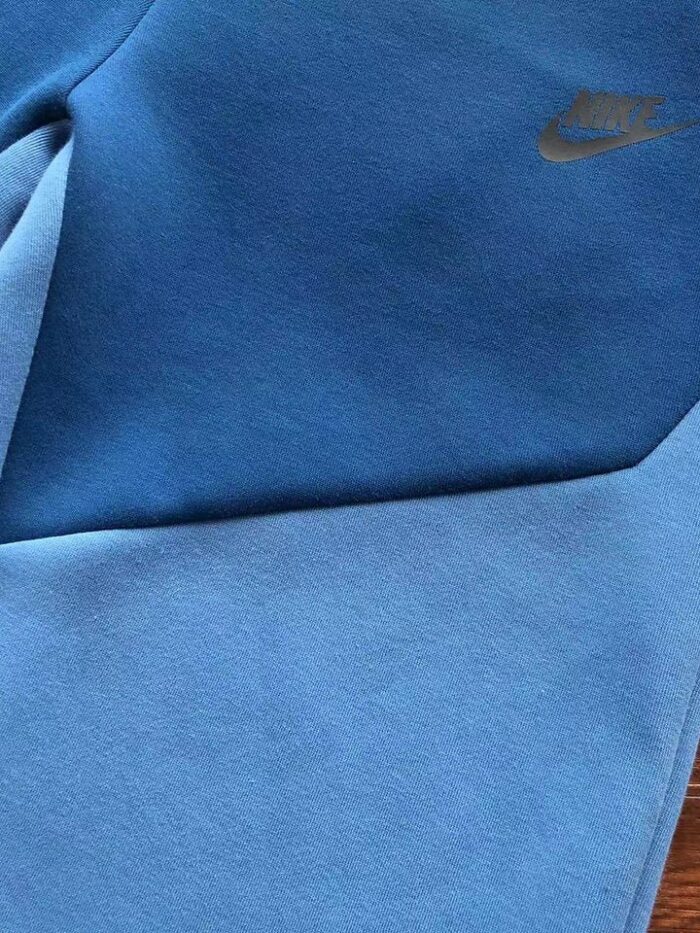 Tech Fleece - Image 3