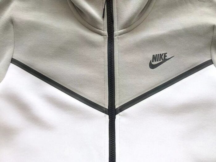 Tech Fleece - Image 6