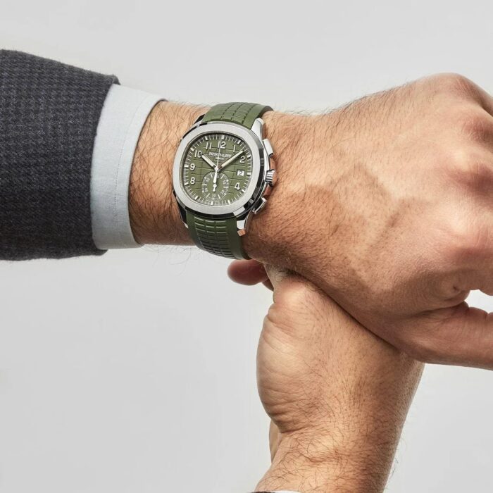Aquanaut 5968G-010 Chronograph White Gold Khaki Green Dial - Image 3