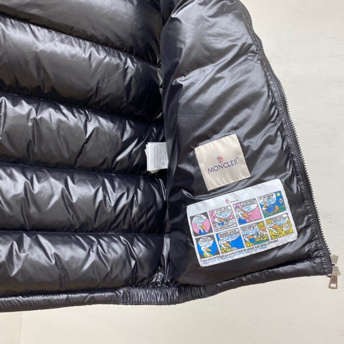 Gilet - Image 11