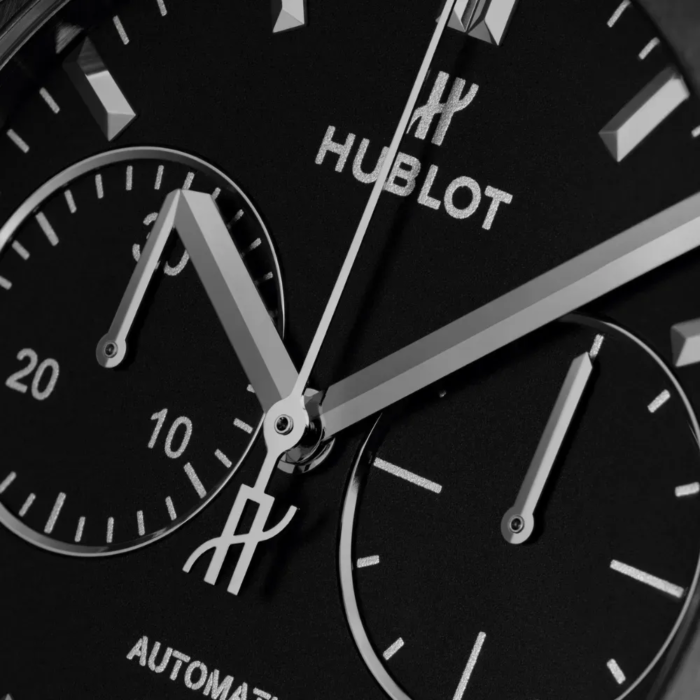 Hublot Classic Fusion Chronograph Black Magic - Image 5