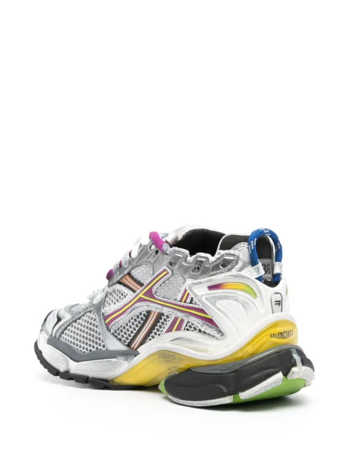 RUNNER - Image 4