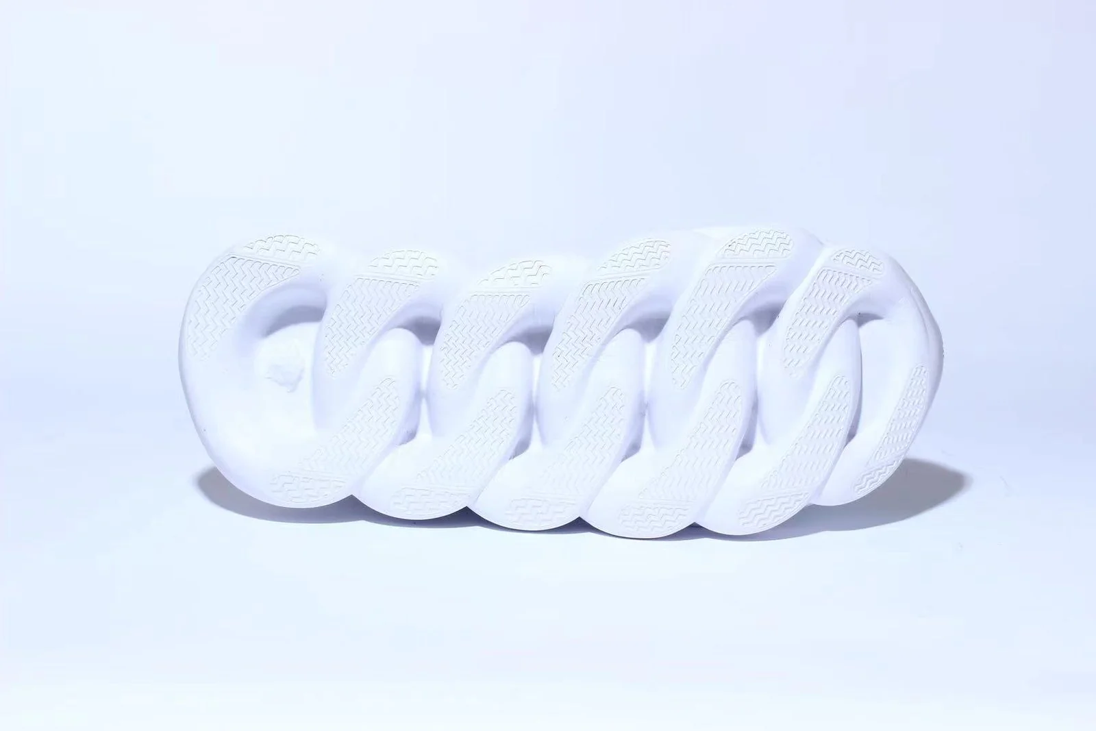 CHAIN REACTION - Image 6